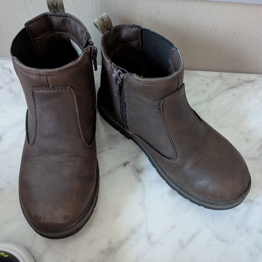Kids boots